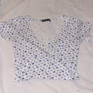 brandy melville crop top